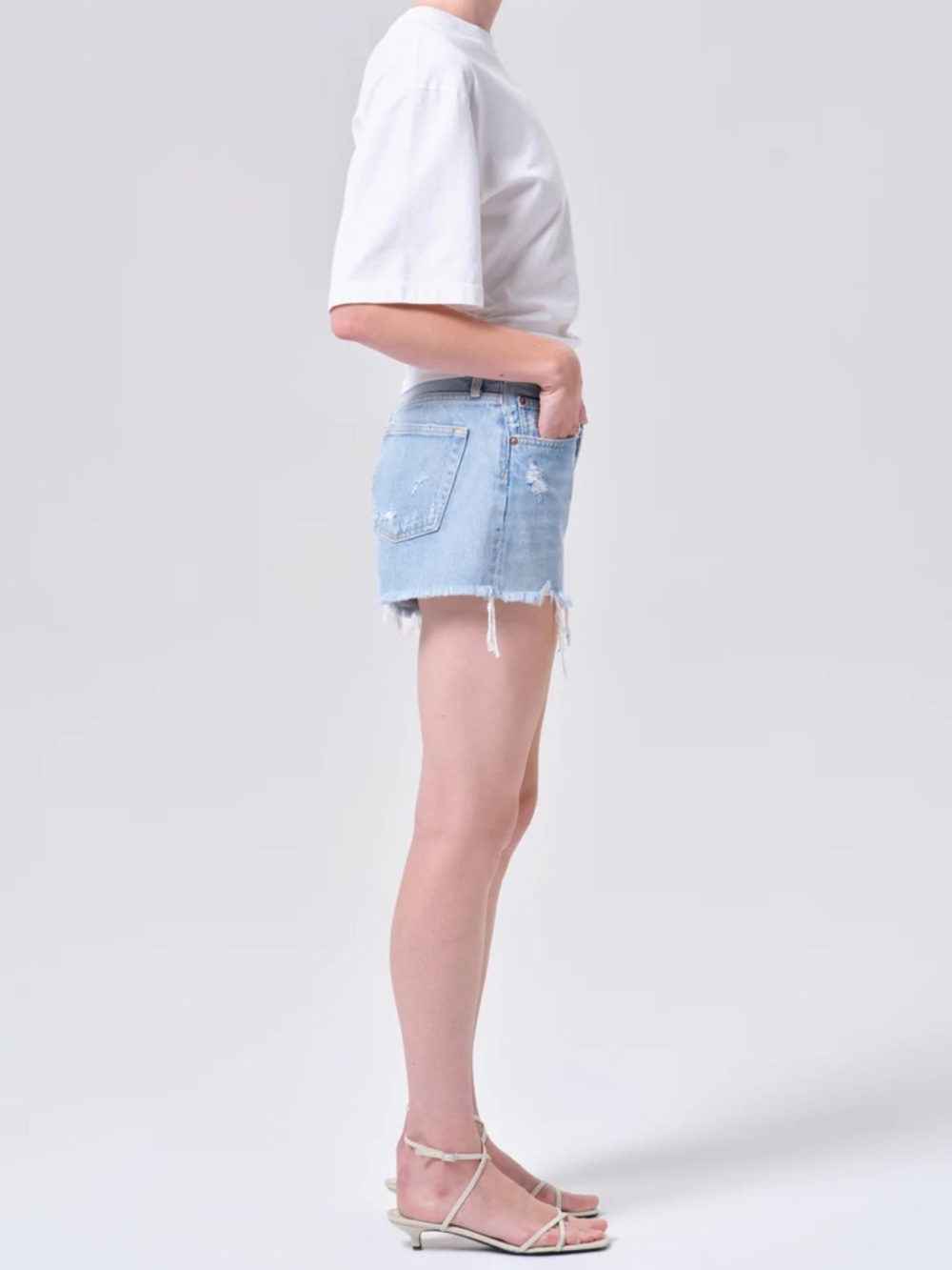 AGOLDE Lightwash Blue Parker Vintage Cut Off Shorts - Swapmeet - 27 - Picture 7 of 10
